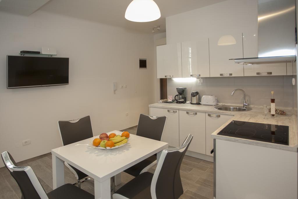 Old Square Apartment Split Extérieur photo